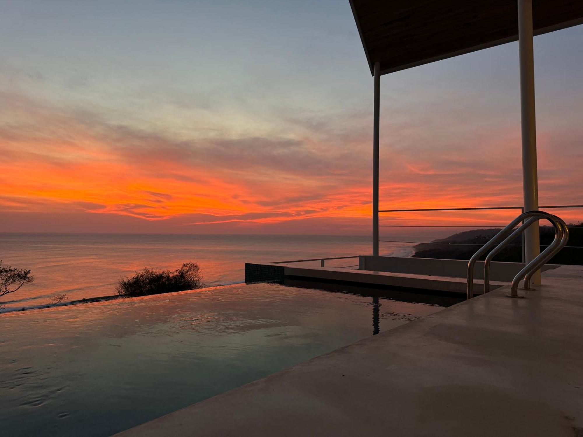 Les Roches - Paradise Retreat Playa Santa Teresa  ภายนอก รูปภาพ